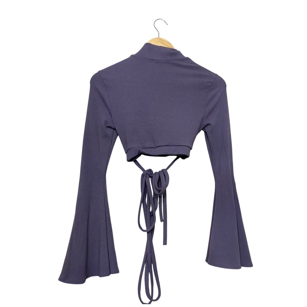 Marenie‎ Ribbed Cutout Crop Top Bell Sleeve Tie Back Purple Mock Neck Small